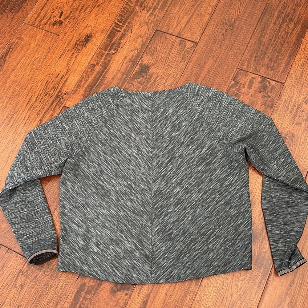MPG sweatshirt, sz medium. - Picture 2 of 6